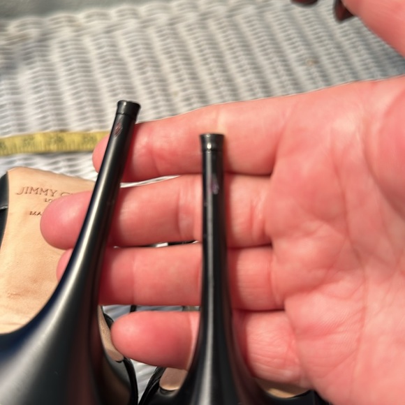 GORGEOUS JIMMY CHOO “LESLIE” STRAPPY BLACK HEELS. Size 38 (approx 8 US). EUC. - Picture 9 of 10